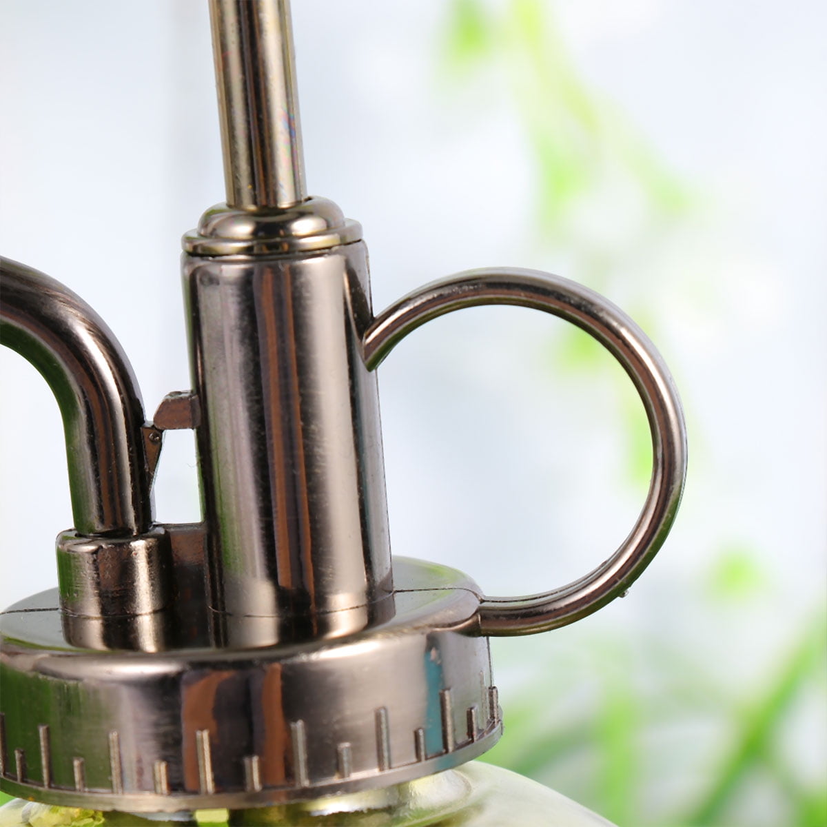 1PC Glass Watering Pot Vintage Glass Mist Spray Kettle Portable Hand Pressure Type Watering Can Garden Art Glass Spray Bottle for Home Store Yellow