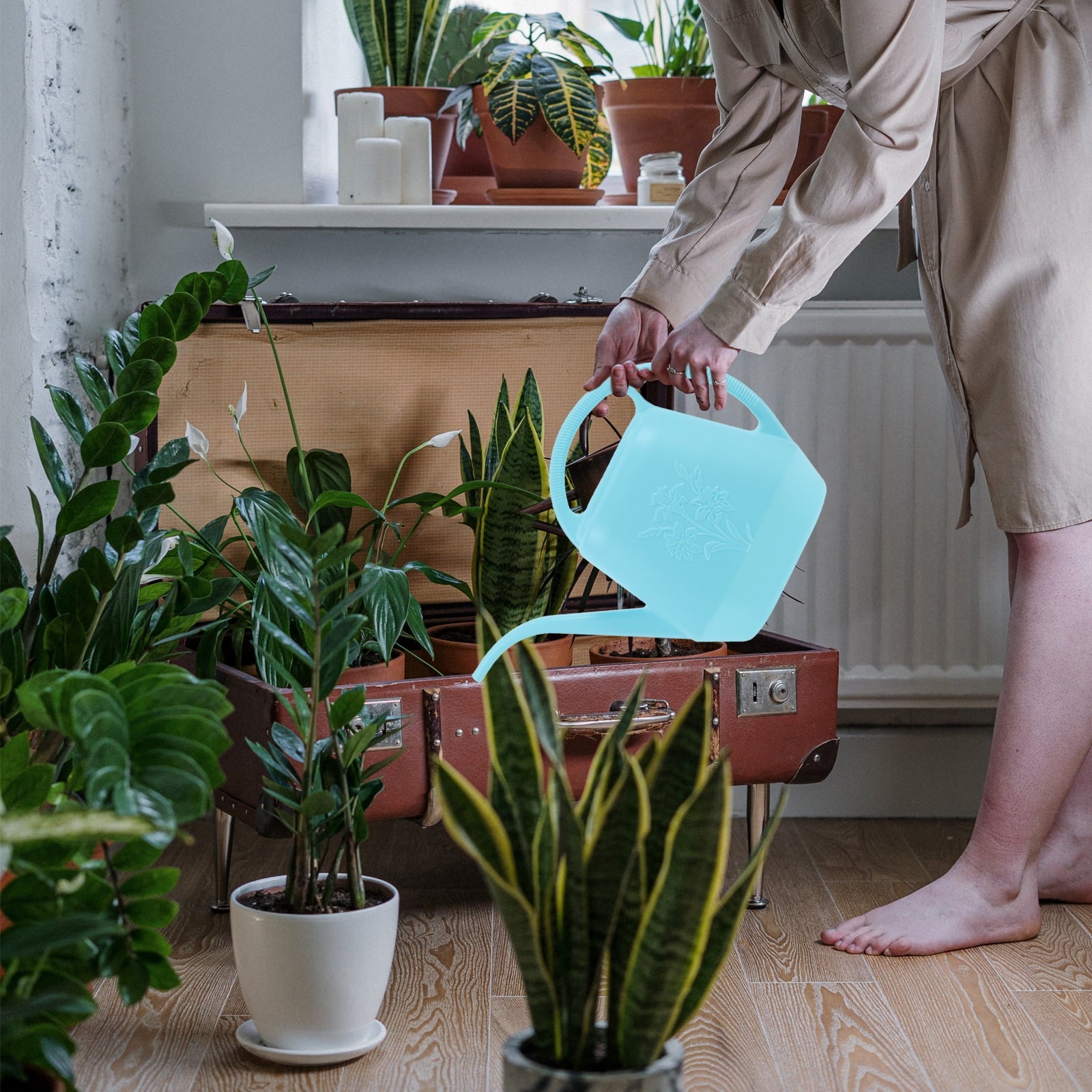Watering Can for Indoor Plants Watering Kettle with Long Spout Large Capacity 4L Gardening Water Can For Outdoor Indoor Plants